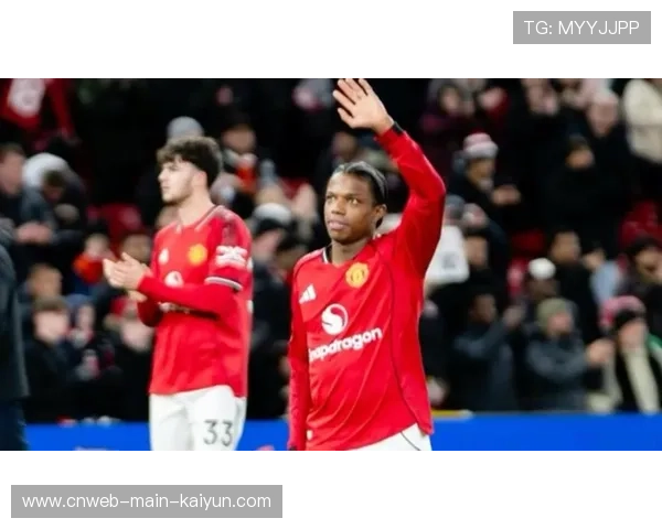 曼联高层密集会谈，冬窗策略逐步明朗，曼联高层人员